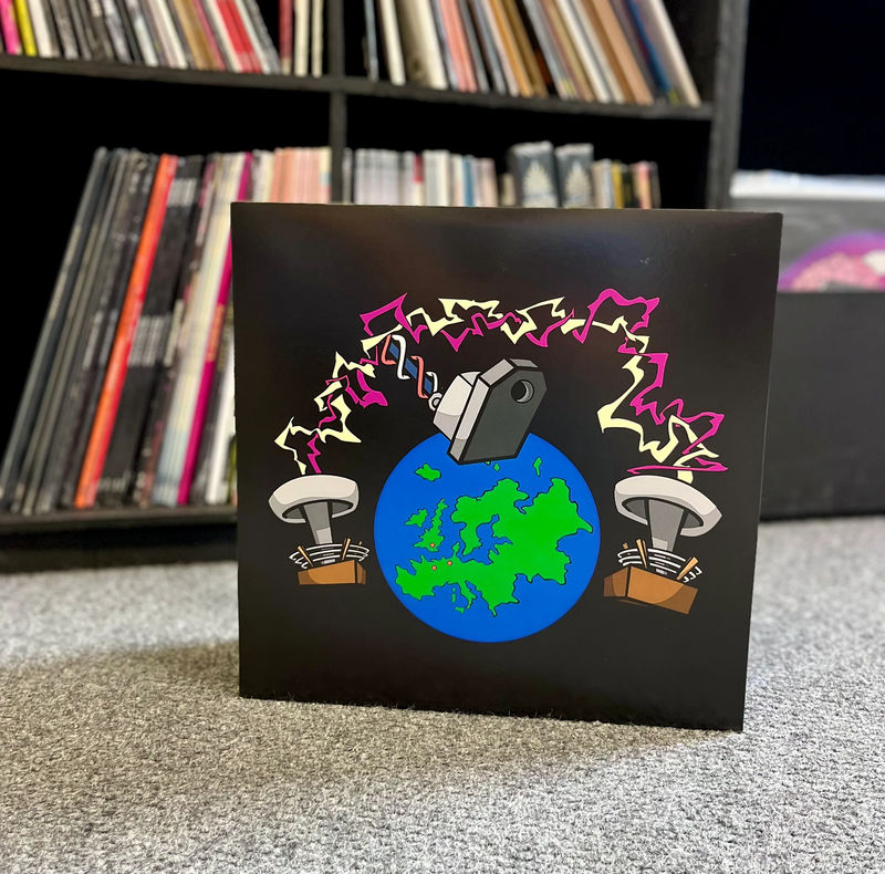 King Gizzard and The Lizard Wizard - Europe '19 (NCR 002, 3LP Purple w/ Pink Swirl Vinyl)